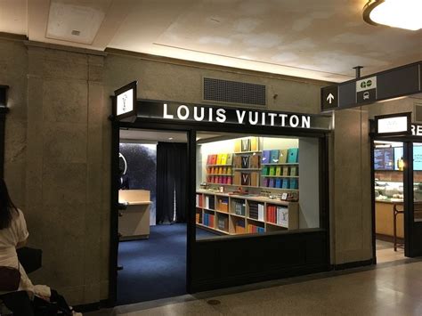 lv vancouver|louis vuitton factory outlet canada.